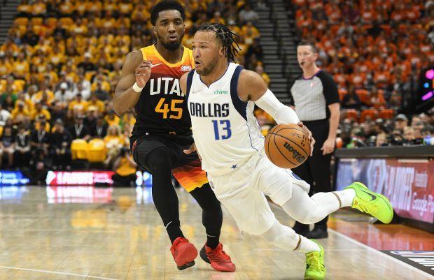 力使他在比 力使他在比