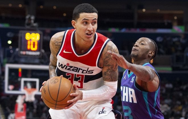 场上更加冷 场上更加冷