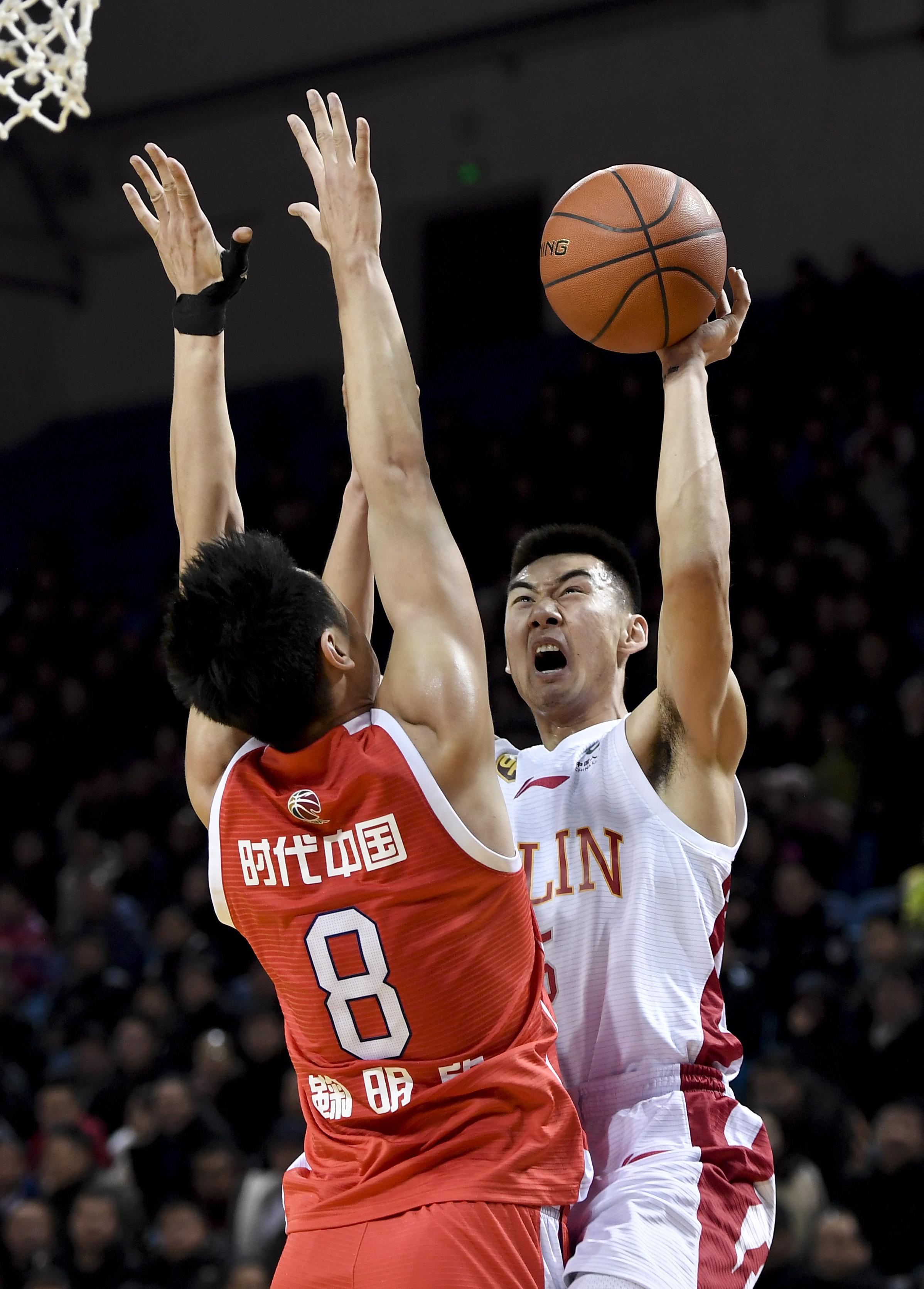 般防守型中 般防守型中