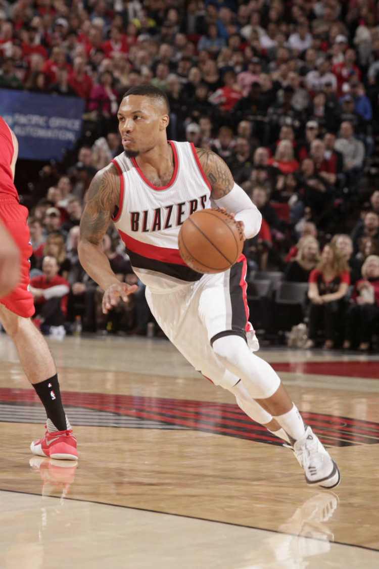 中缺乏同等 中缺乏同等