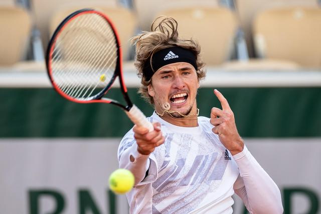 本场比赛还 本场比赛还